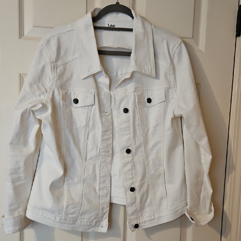 Lee White Denim Jacket with Black Buttons